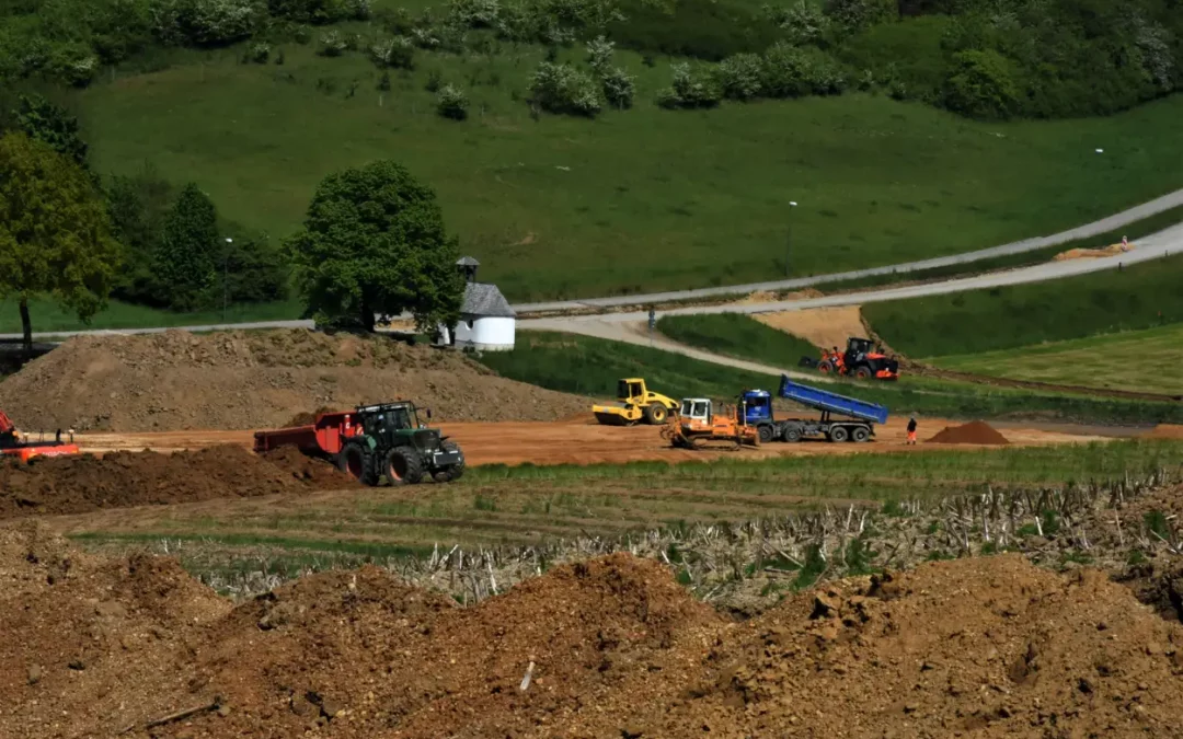 Service De Location Benne à Saint‑Maximin‑La‑Sainte‑Baume